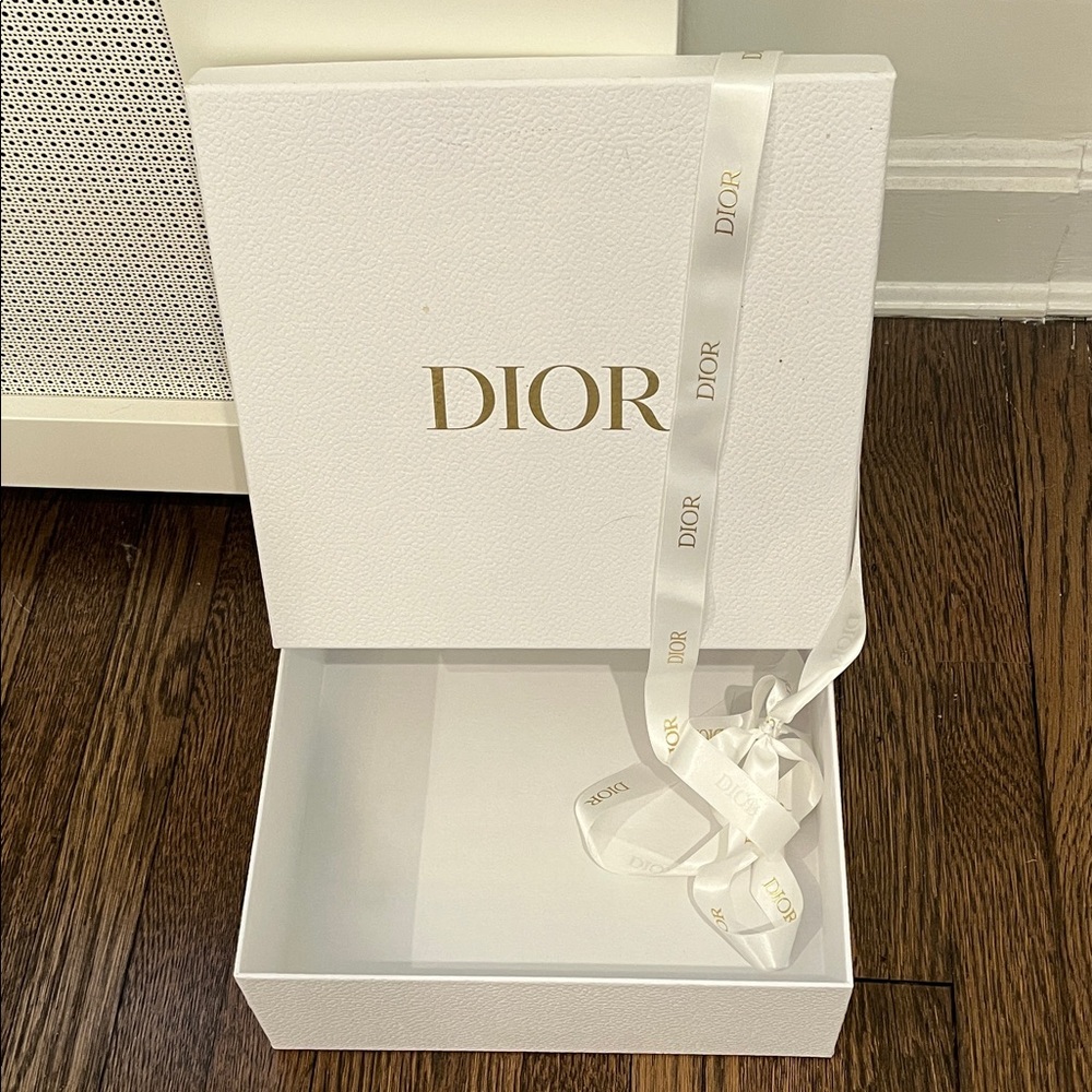 Dior Luxurious White Box with Gold Logo